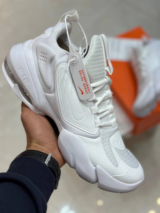 خرید کفش ساواج سفید