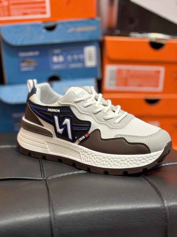 خرید اینترنتی کفش اسپرت زنانه