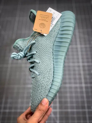 ادیداس یزی رنگ جدید