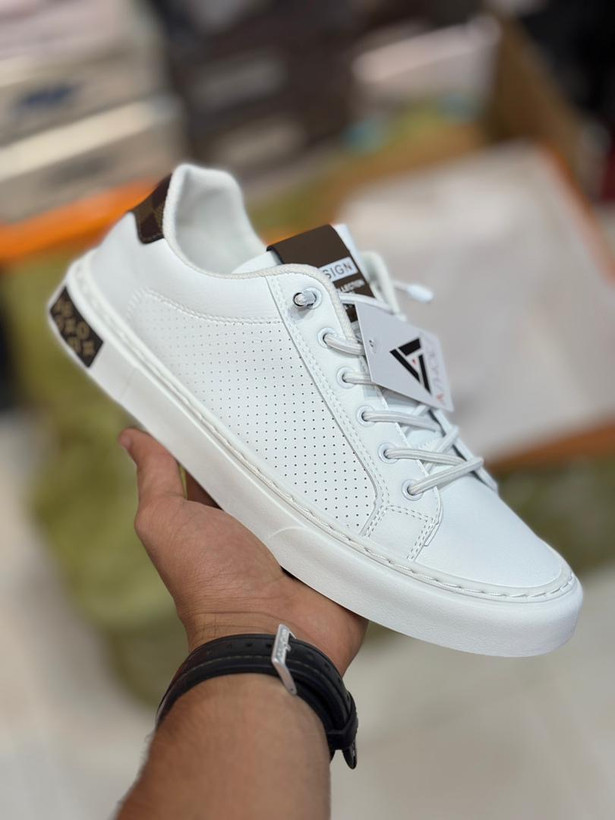 ونس سفید مردانه