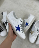 رنگبندی کفش اسپرت دخترانه گلدن کوز