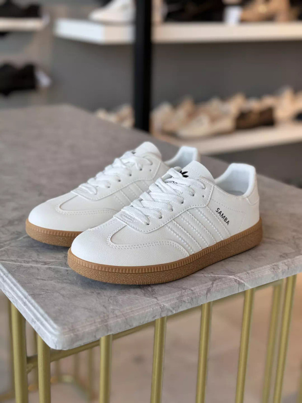 سامبا مردانه سفید کرم