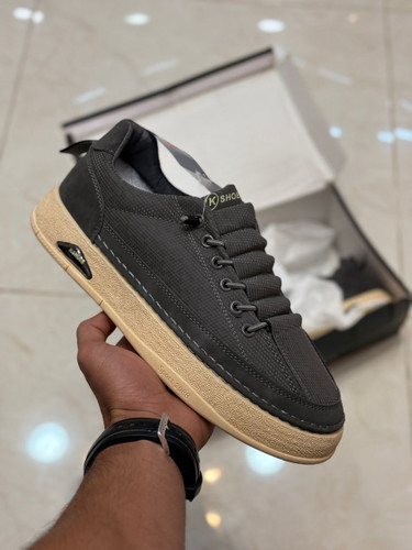 ونس اسپرت مردانه خاص