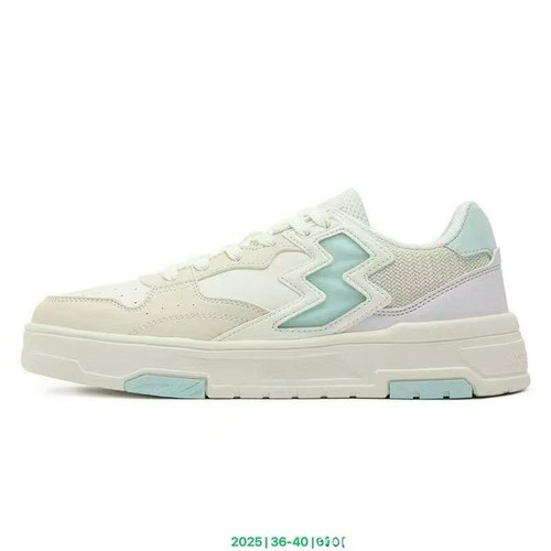 کفش زنانه اسپرت ۳۶۱